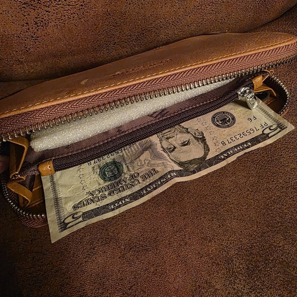 HAUT-TON Genuine Leather 100% Authentic Wallet​